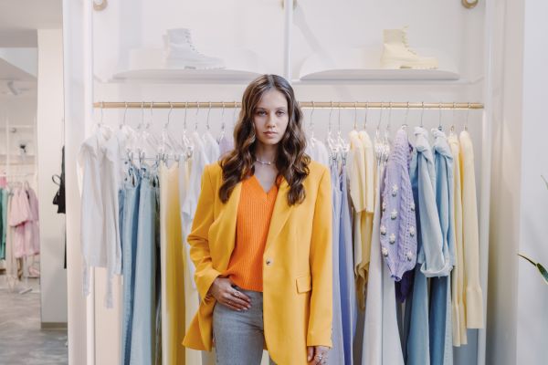 What Are the Essential Trends to Elevate Your UK Women's Wardrobe for the Season?